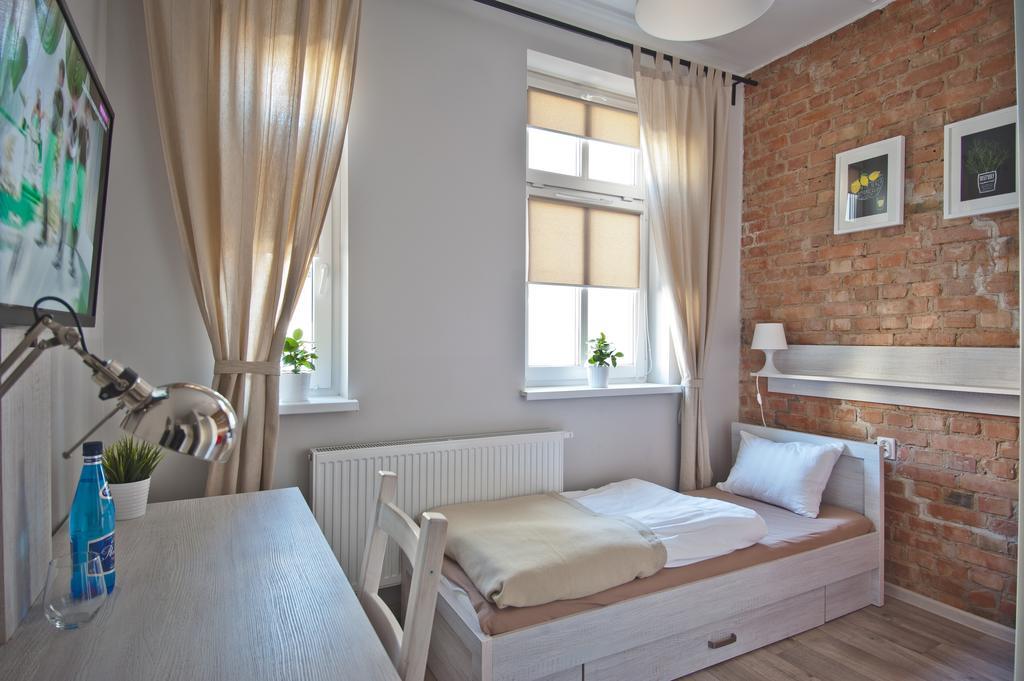 Apartamenty Leszno Exterior photo